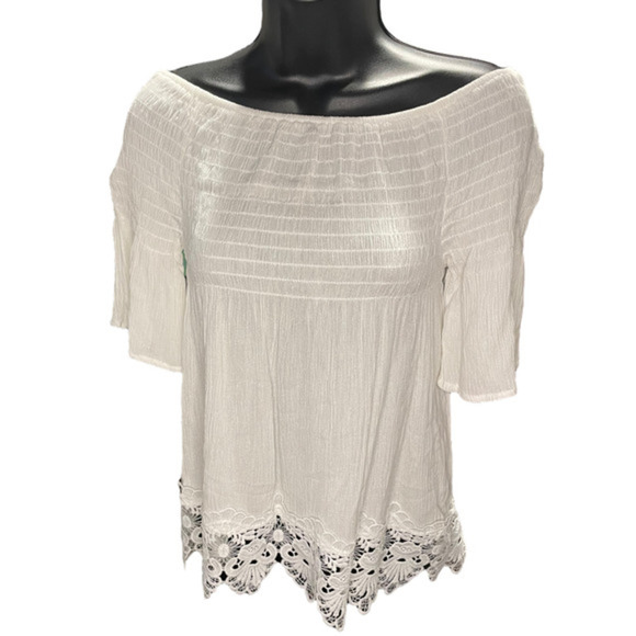 Rue 21 Off the shoulder white crochet top with Lace Detail Size XS - Picture 1 of 7